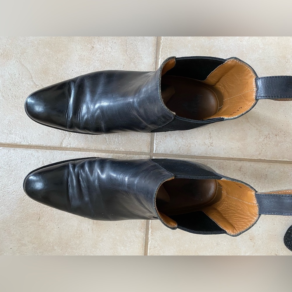 Fluevog Black Leather Chelsea Boots - Picture 7 of 9